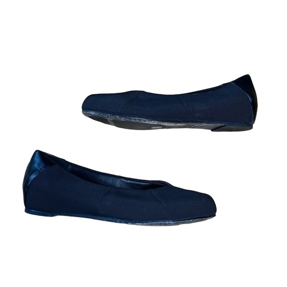 EILEEN FISHER Black Grosgrain Ballet Flats - Picture 3 of 9